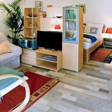 Holiday home Margit - Prm115 By Interhome Premantura