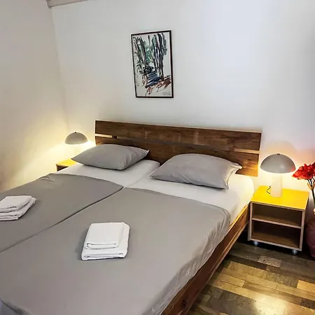 Margit - Prm115 By Interhome