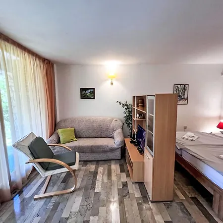 Margit - Prm115 By Interhome Premantura