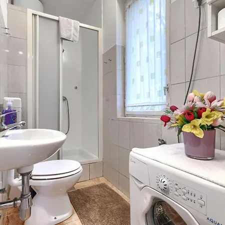 Casa vacanze Margit - Prm115 By Interhome