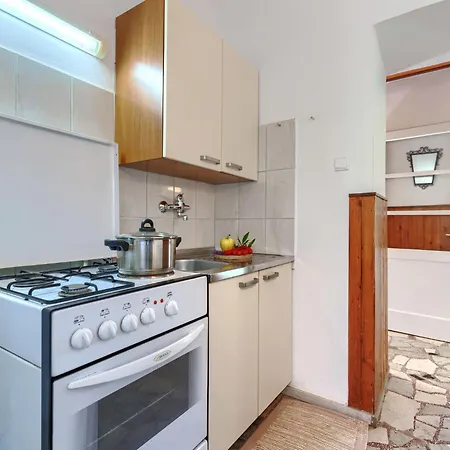 Margit By Interhome Premantura