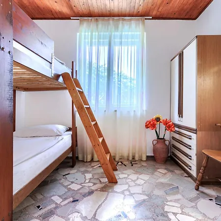 Vikendica Margit By Interhome *
